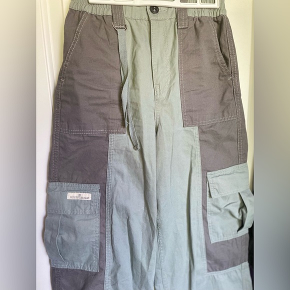 BDG/Urban Outfitters Patchwork Utility Cargo Pants - Picture 2 of 10